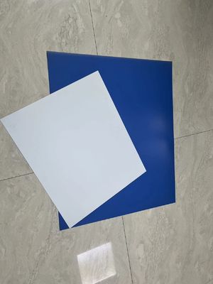 0.15mm/0.30mm de espesor Placa CTP sin procesamiento con 18 meses de validez y 100.000-200.000 impresiones