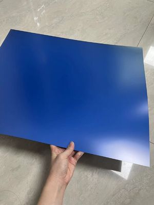 Placa CTP térmica de revestimiento azul con anchura máxima de bobina de 1350 mm para 350000 impresiones Impresión offset sin hornear
