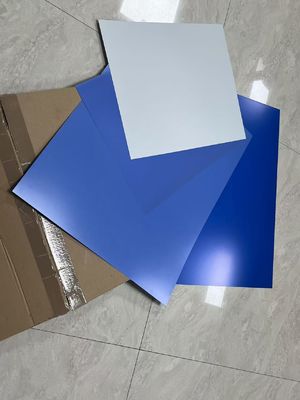 Conservar en un lugar seco a 5-30 grados Placa de impresión CTP de doble capa para impresión