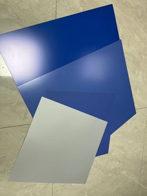 0Placa CTP térmica de 15 mm con tiempo de desarrollo de 25 ± 5 s y ancho máximo de bobina de 1350 mm