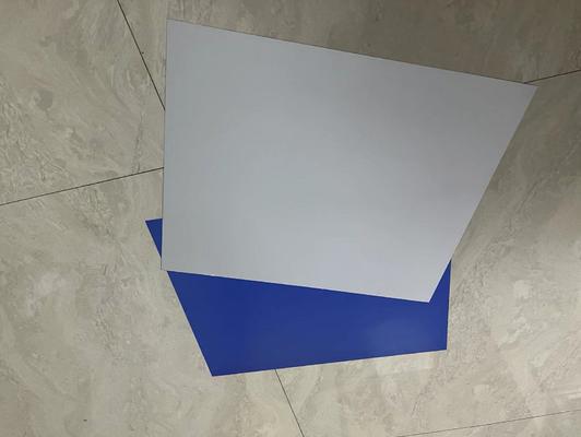 Placa de CTP sin procesamiento CD-RM con 18 meses de validez 22-25s Tiempo de producción y 100.000-200.000 impresiones Duración de ejecución