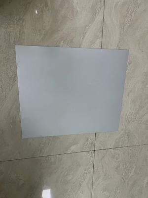 Planchas de impresión sin proceso con ancho máximo de bobina de 1350 MM, tiempo de producción de 22-25 segundos y tiradas de 100.000-200.000 impresiones