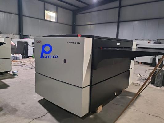 Máquina de impresión térmica de temperatura constante en interiores a 20 C que ofrece una velocidad de producción de 28 hojas por hora, diseñada para la impresión de documentos