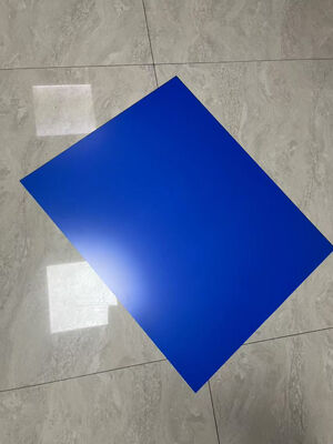 Placa CTP térmica con 110-130 Mj/cm2 Energía de exposición 1350 mm Ancho máximo de bobina y 0,30 mm de espesor para impresión offset