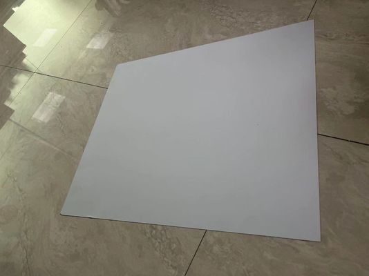 Placa de CTP sin proceso sin enjuagar de color blanco grisáceo con ancho máximo de 1030 mm para impresión libre de productos químicos
